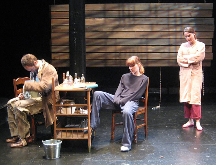 Keira Keeley in Green Girl